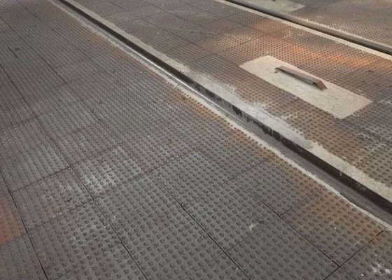 OEM Υψηλής ποιότητας Άμμος χύτευσης Ανθεκτικό σε υψηλές θερμοκρασίες πλακάκι δαπέδου GG20 HT200 Γκρι υλικό σιδήρου