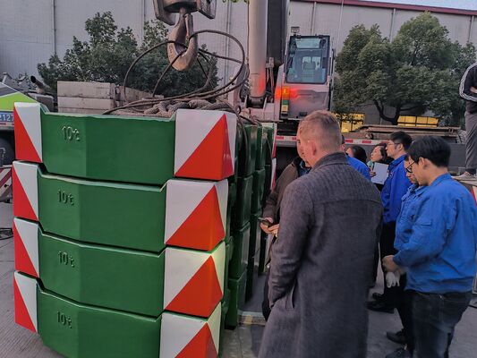OEM Υψηλής ποιότητας τμήματα σιδήρου χύτευσης αμμου 10 τόνων Αντιβάρος για γερανό